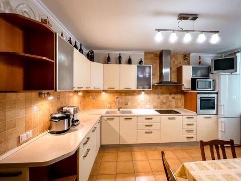 квартира за адресою Єреванська вул., 30