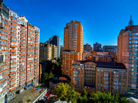 квартира по адресу Вячеслава Черновола ул., 25