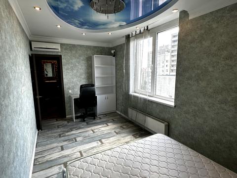 квартира за адресою Богатирська вул., 6-А
