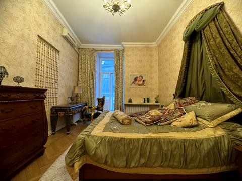 квартира за адресою Андріївський узвіз, 2-Б