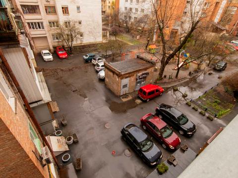 квартира за адресою Костянтинівська вул., 63/12