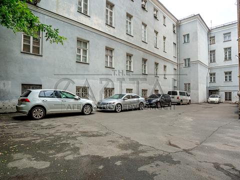 коммерческая по адресу Киев, Богдана Хмельницкого ул., 9
