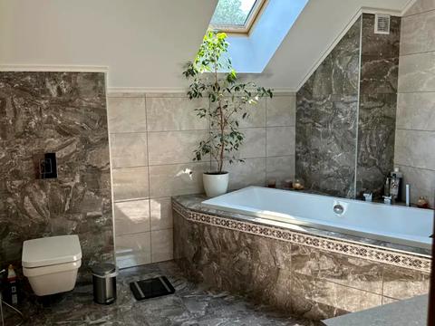 будинок за адресою Дніпро, Оксани Мешко вул. (Єнісейська)