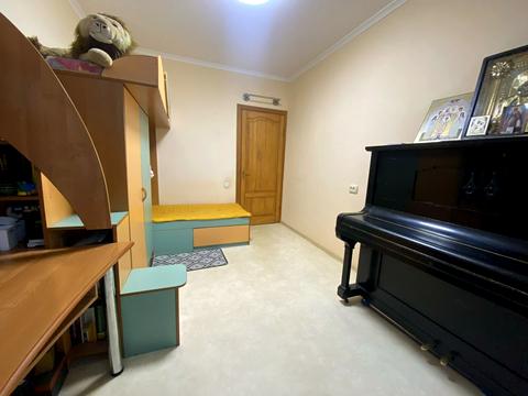 квартира за адресою житловий масив Тополя-3 вул., 4
