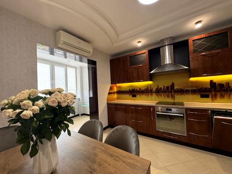 квартира по адресу Вышгородская ул., 45