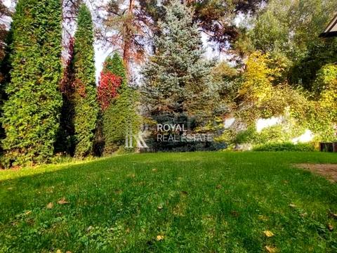 будинок за адресою Анатолія Солов'яненка вул., 1