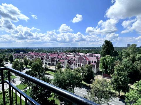 квартира за адресою Метрологічна вул., 107