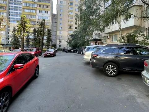 квартира за адресою Дегтярівська вул., 14