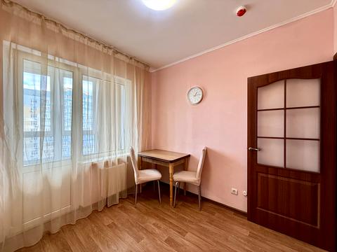 квартира за адресою Софії Русової вул., 7