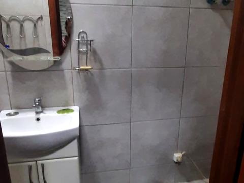 комерційна за адресою Семінарська вул., 11