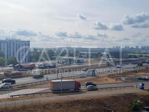 квартира за адресою Зарічна вул., 2/1