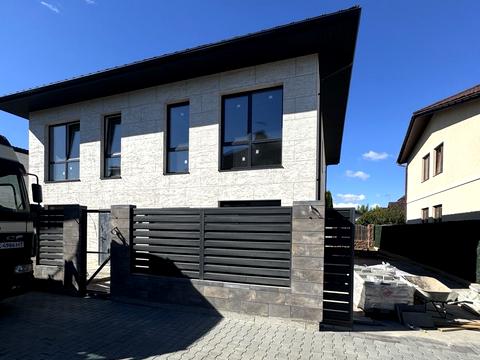 будинок за адресою Зоряна вул.