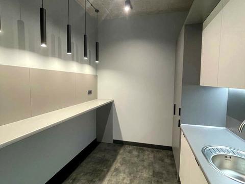 комерційна за адресою Паньківська вул., 20/82