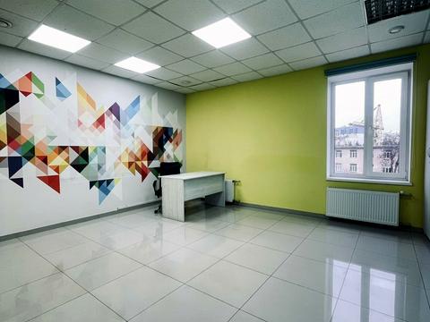 комерційна за адресою Львів, Джорджа Вашингтона вул. (Батальна), 7