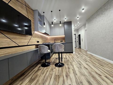 квартира за адресою Співдружності вул., 5