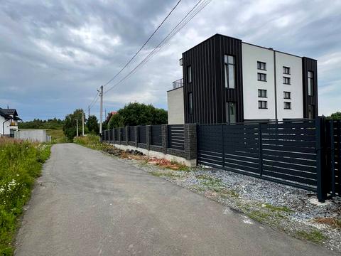 будинок за адресою Шкільна вул.