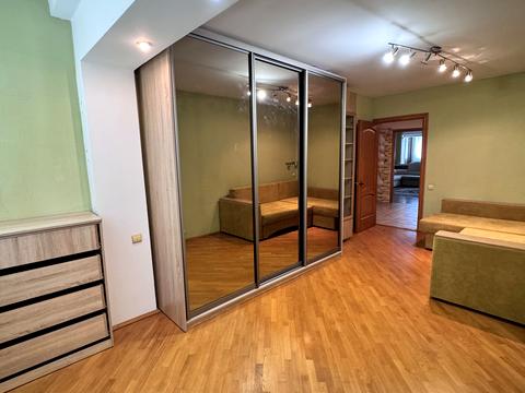 квартира за адресою Озерна вул., 9