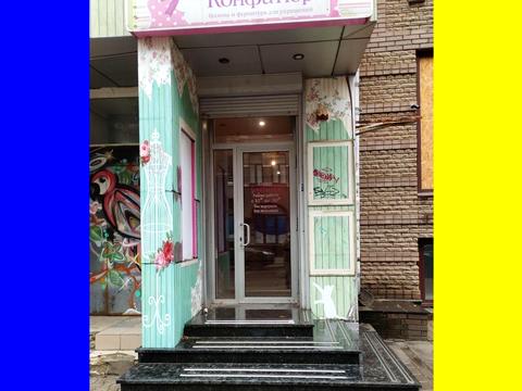 комерційна за адресою Алчевських вул. (Артема), 3