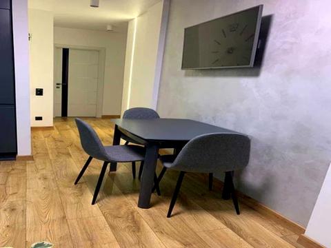 квартира по адресу проспект Победы, 65г