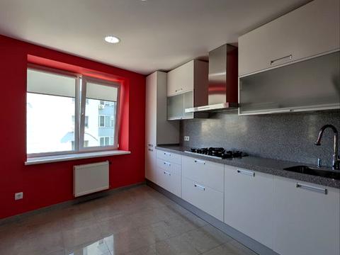 квартира по адресу Куренного Черноты ул., 3