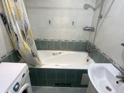 квартира по адресу Ревуцкого ул., 36/2