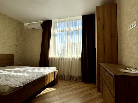 квартира по адресу Олександра Олеся ул., 6-Б