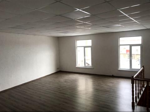 комерційна за адресою Дмитра Іванова вул., 63