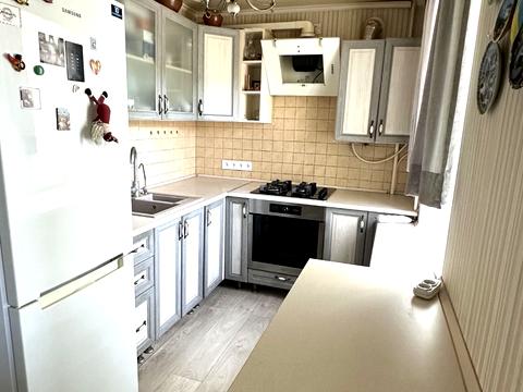 квартира за адресою Абрикосова, 5
