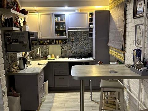 квартира за адресою Авіаконструктора Антонова вул., 4