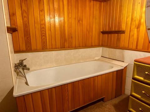 квартира за адресою Лабораторна вул., 14