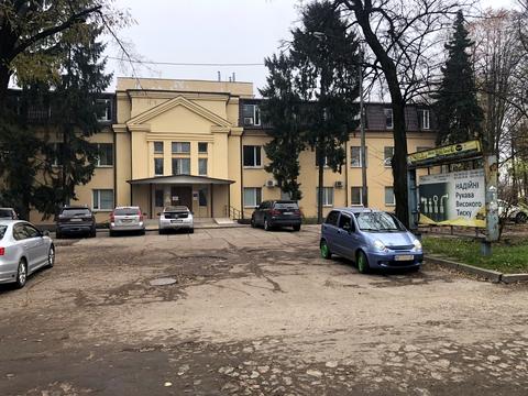 комерційна за адресою Академіка Янгеля вул., 33