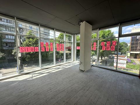 коммерческая по адресу Грушевського ул., 51