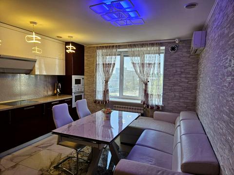 квартира за адресою Космонавтів вул., 128-Д