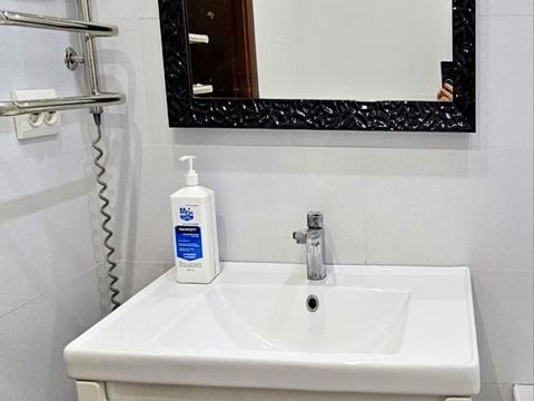 квартира за адресою Бориса Гмирі вул., 15-А