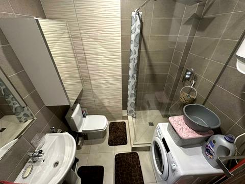 квартира по адресу Небесной Сотни просп. (Маршала Жукова), 111