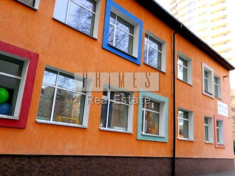 комерційна за адресою Борщагівська вул., 204 к2