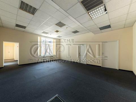 комерційна за адресою Ярославів Вал вул., 38