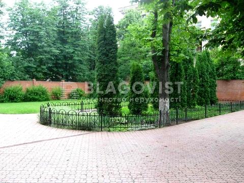 комерційна за адресою Нагірна вул., 3