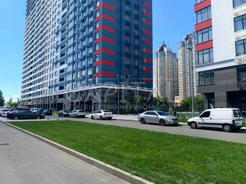комерційна за адресою Євгенія Сверстюка, 6Е