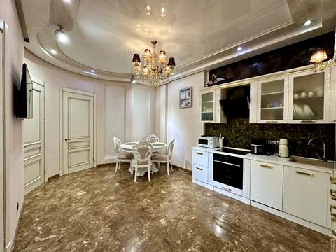 квартира по адресу Андрея Верхогляда ул. (Михайла Драгомирова), 9