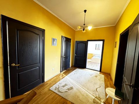 будинок за адресою Центральна вул., 3