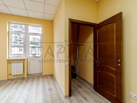 коммерческая по адресу Глубочицкая ул., 40