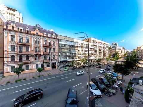 комерційна за адресою Саксаганського вул., 119