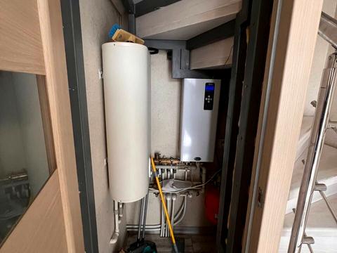 будинок за адресою Бандери, 56