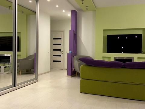 квартира за адресою Авіаконструктора Ігоря Сікорського вул. (Танкова), 1