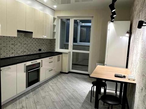 квартира за адресою Героїв Харкова просп. (Московський), 272