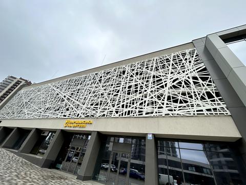 паркомісце за адресою Олександра Олеся вул., 2