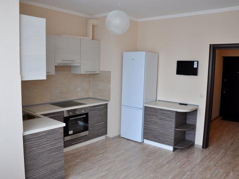 квартира за адресою Анни Ахматової вул., 22