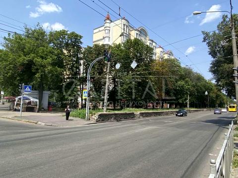 комерційна за адресою Вишгородська вул., 45/2
