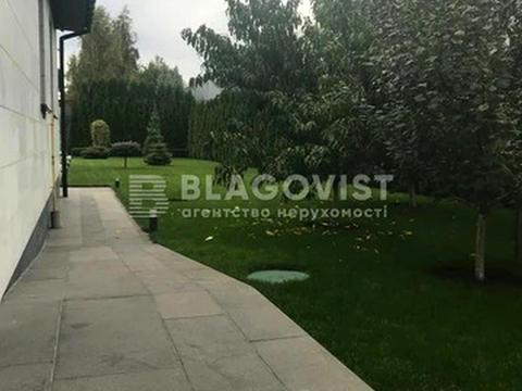 будинок за адресою Центральна